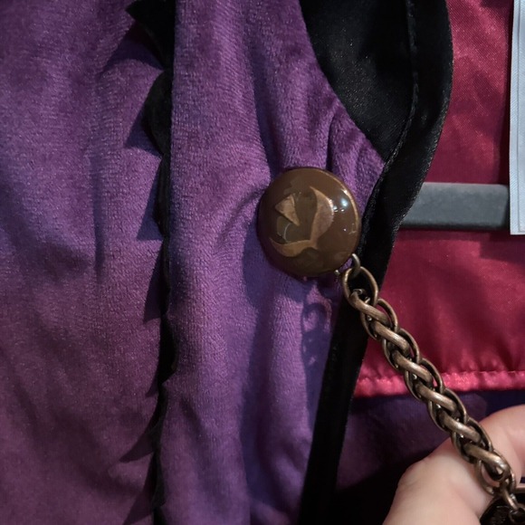 Disney Store Frozen Anna Purple Cape Only Costume Halloween Size‎ 7/8 - Picture 4 of 8
